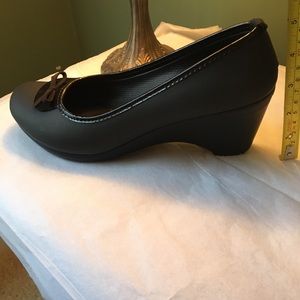 Crocs “Croslite” Wedge Heels - NWOT! 9W